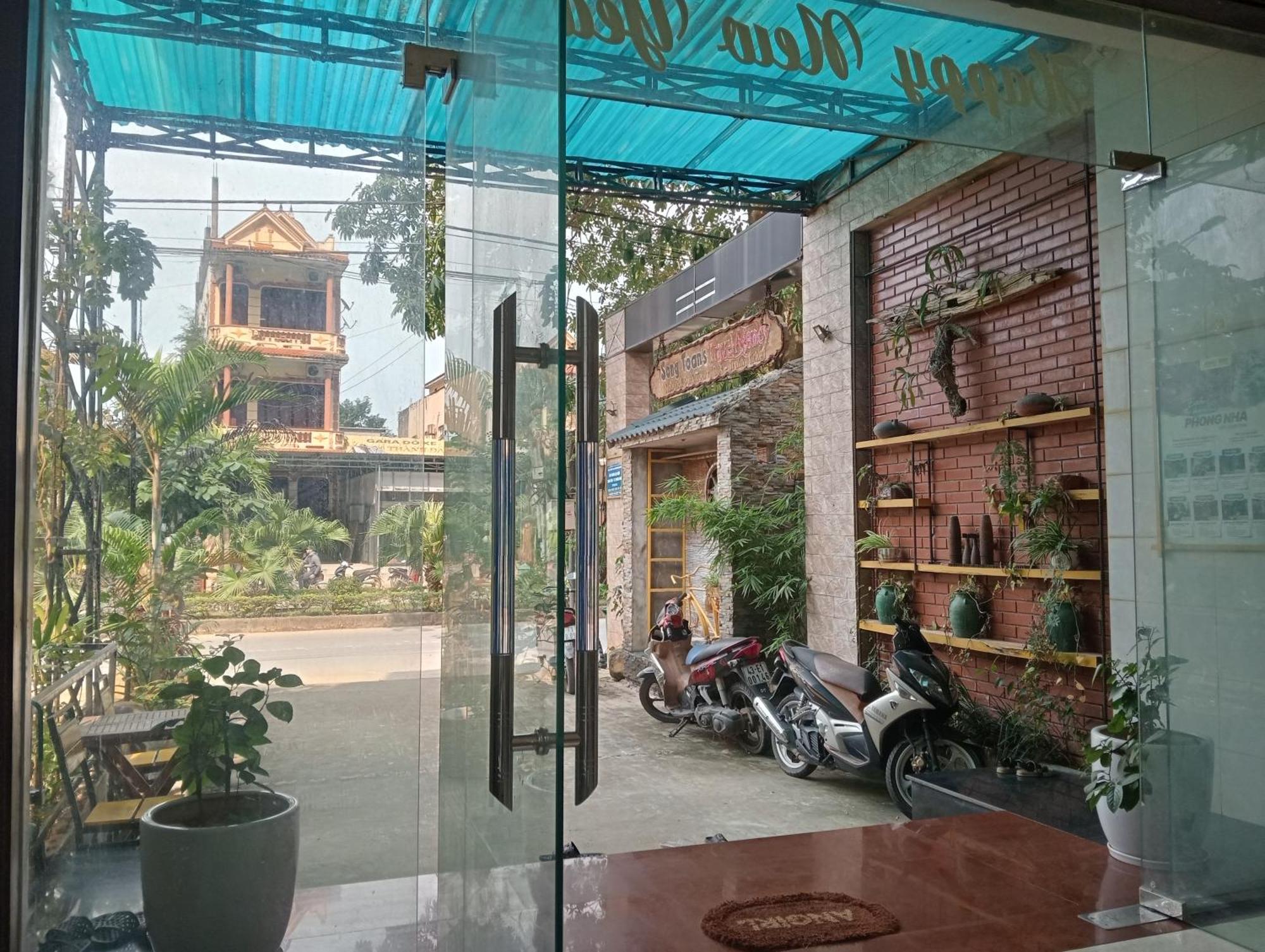 Song Toan Hotel Phong Nha Bagian luar foto
