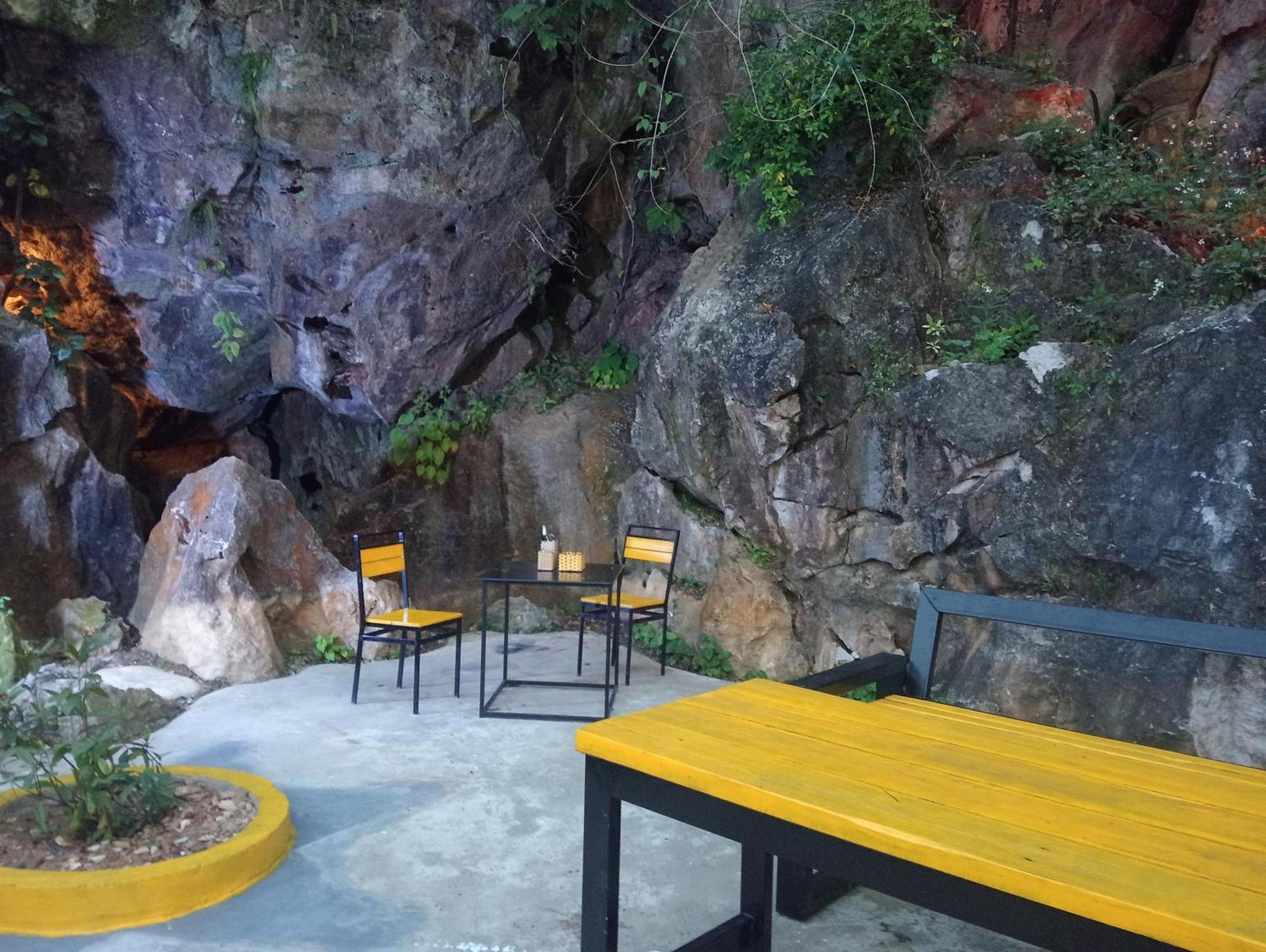 Song Toan Hotel Phong Nha Bagian luar foto