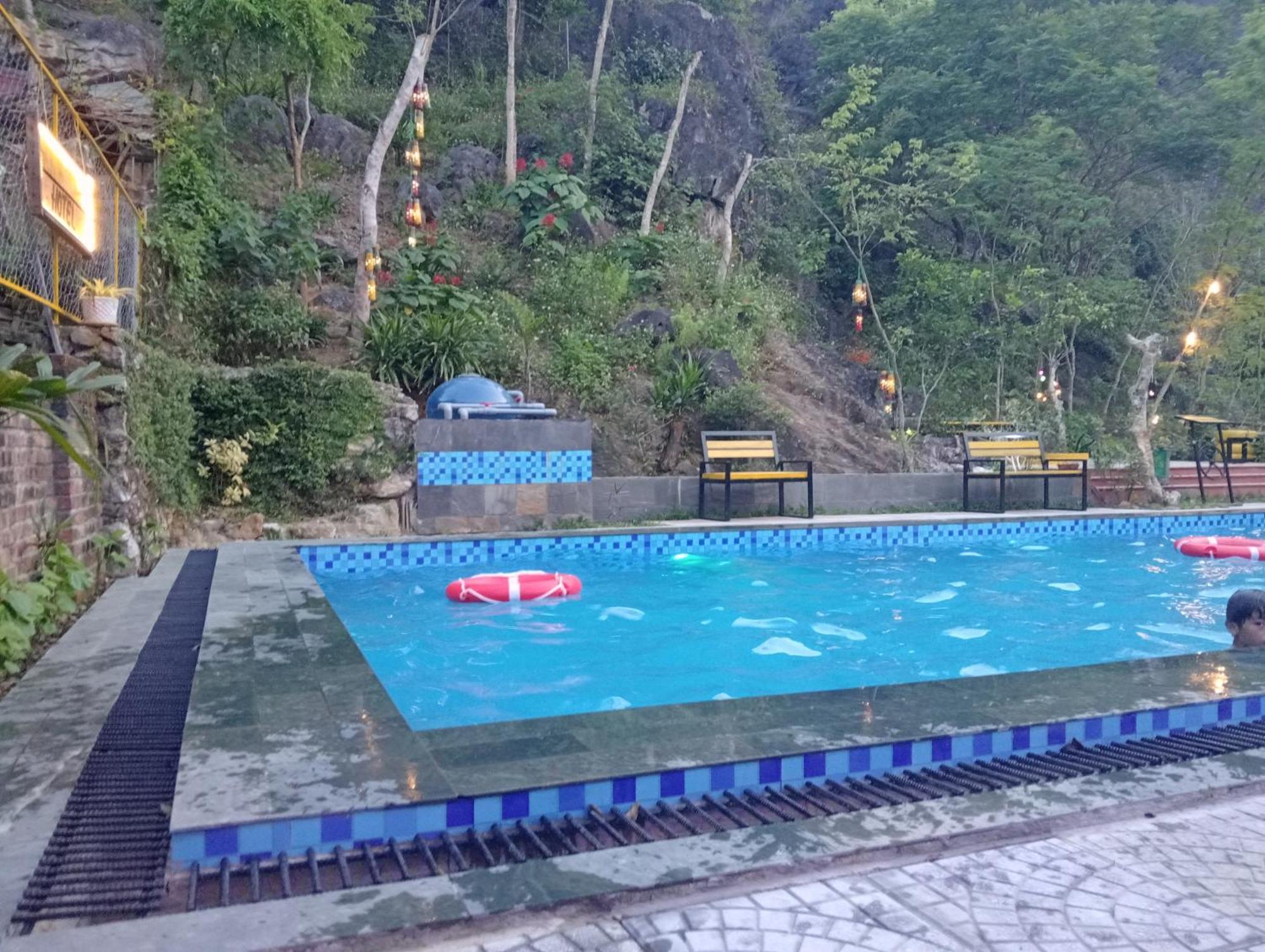 Song Toan Hotel Phong Nha Bagian luar foto