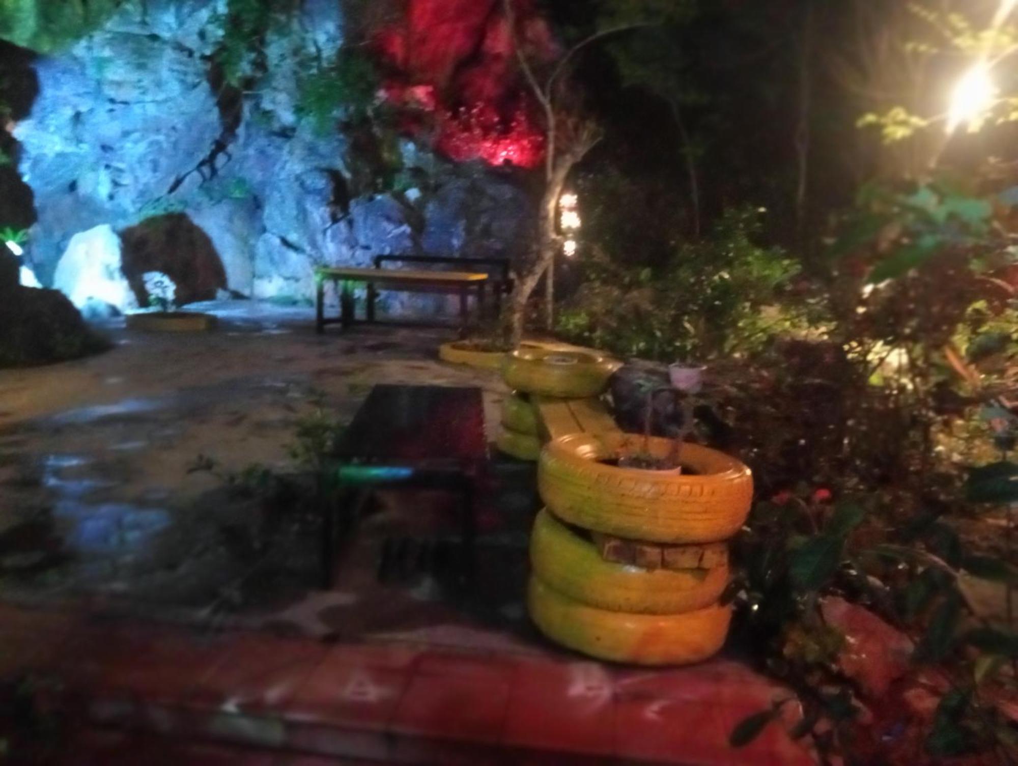 Song Toan Hotel Phong Nha Bagian luar foto
