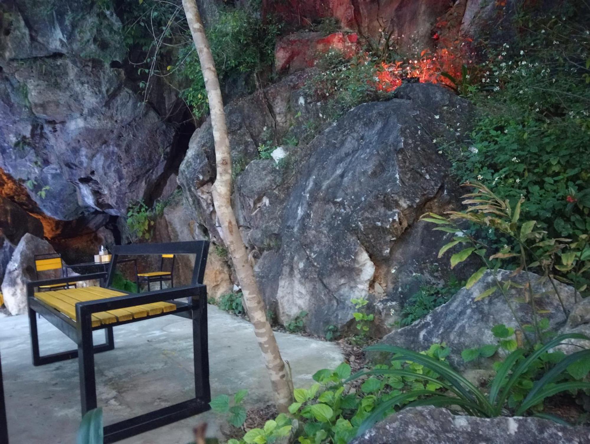 Song Toan Hotel Phong Nha Bagian luar foto